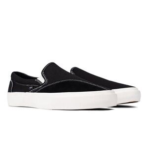 NIB Clearweather Dodds Slip-on Skate Shoes